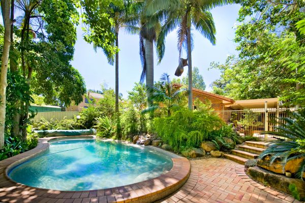 Cost of Pool Patio Paving in Orange Park
